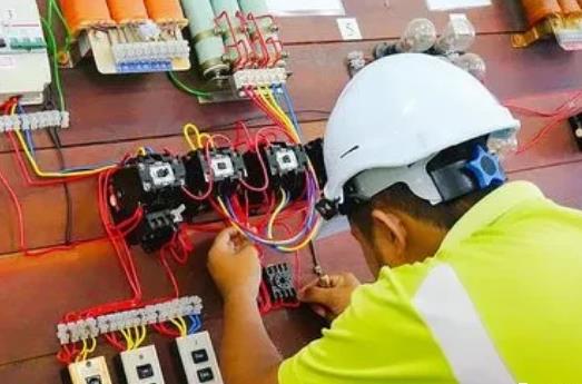 蘇州考低壓電工證要多少錢(蘇州低壓電工證復審在什么地方)