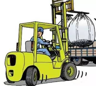 叉車