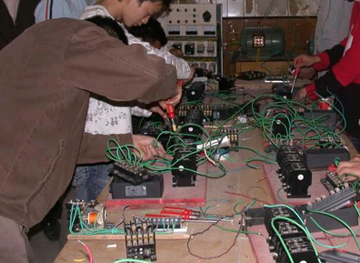 電工