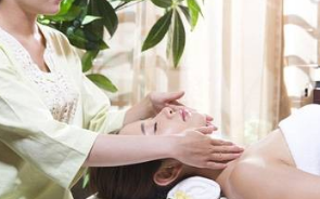 美容師