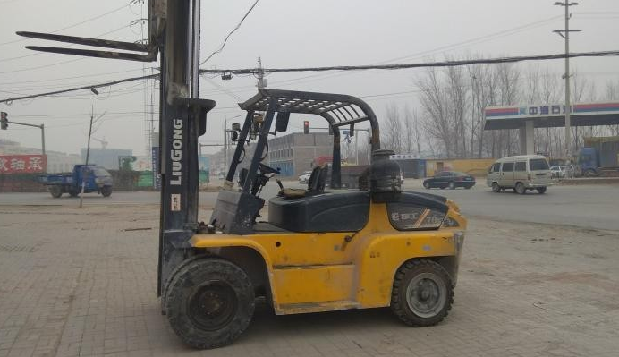 南陽(yáng)慈溪坎墩叉車出租電話