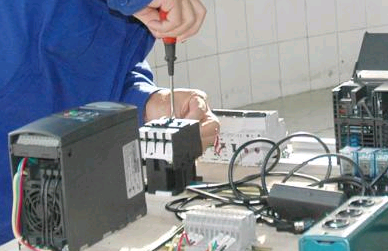 電工
